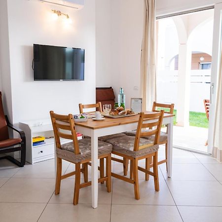 Residenza Del Barone Luxury House - Pula, Sardegna Apartment Bagian luar foto
