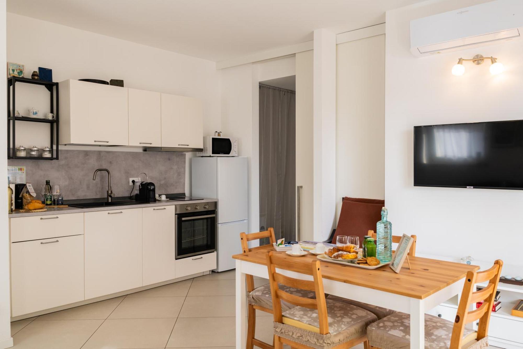 Residenza Del Barone Luxury House - Pula, Sardegna Apartment Bagian luar foto