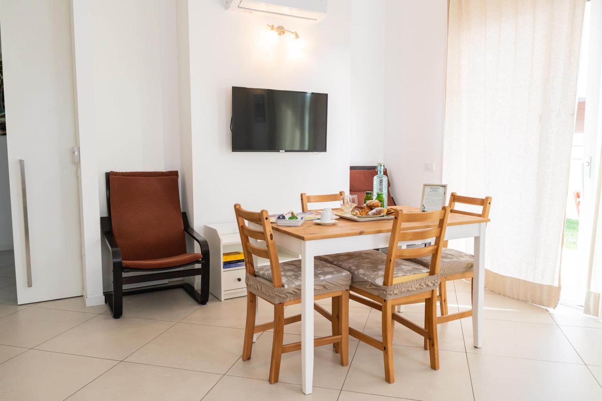 Residenza Del Barone Luxury House - Pula, Sardegna Apartment Bagian luar foto