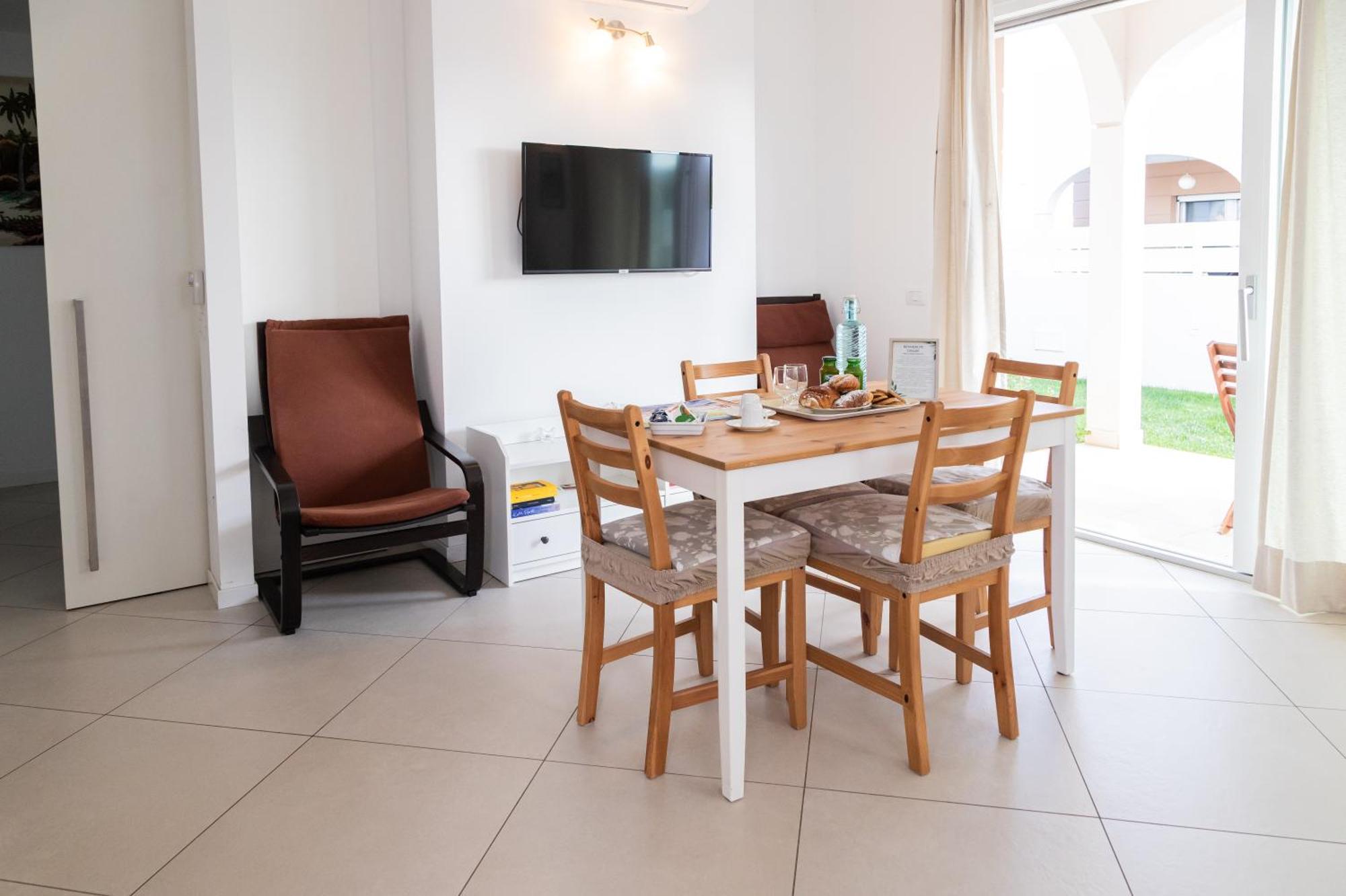 Residenza Del Barone Luxury House - Pula, Sardegna Apartment Bagian luar foto