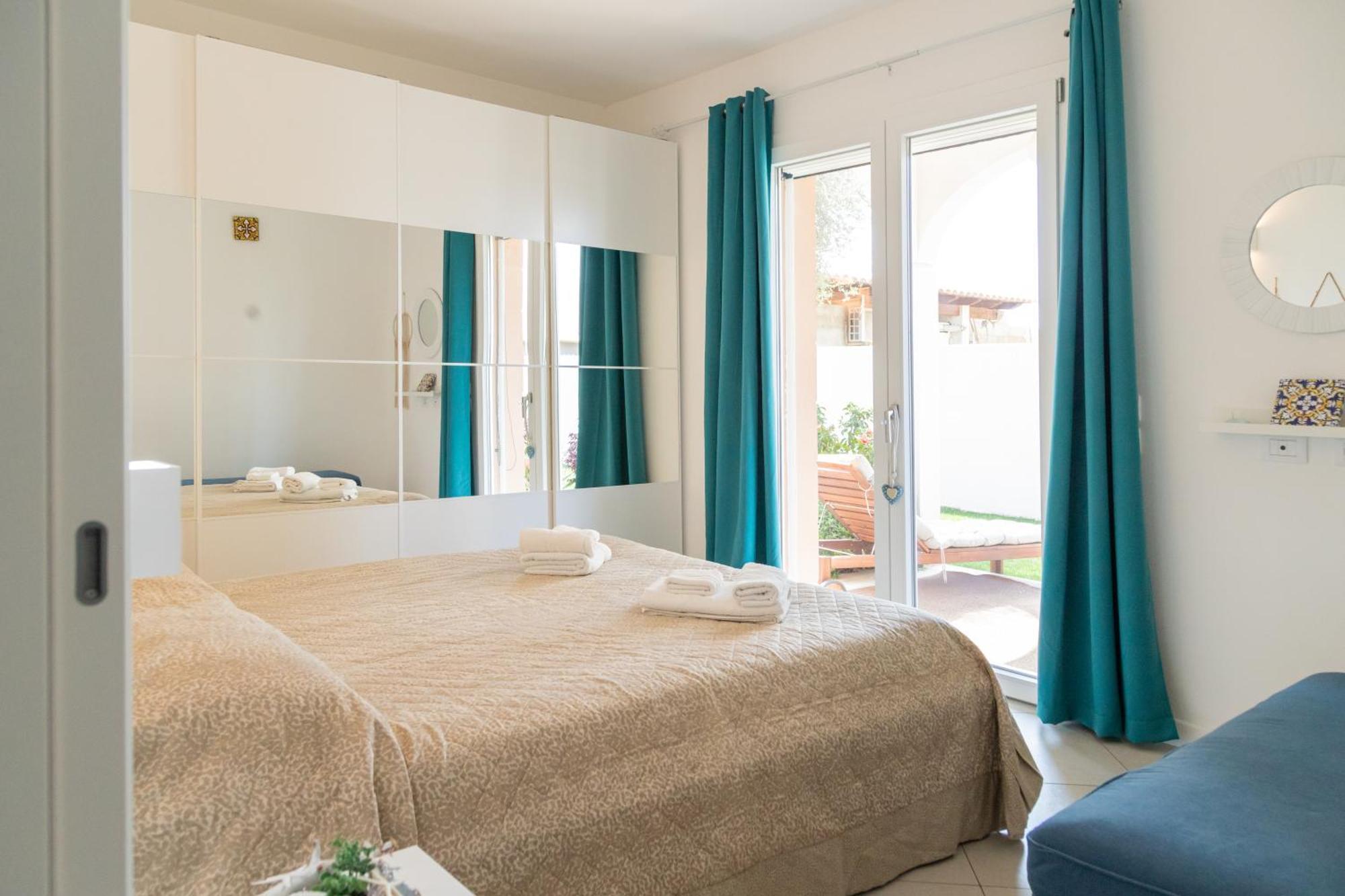 Residenza Del Barone Luxury House - Pula, Sardegna Apartment Bagian luar foto